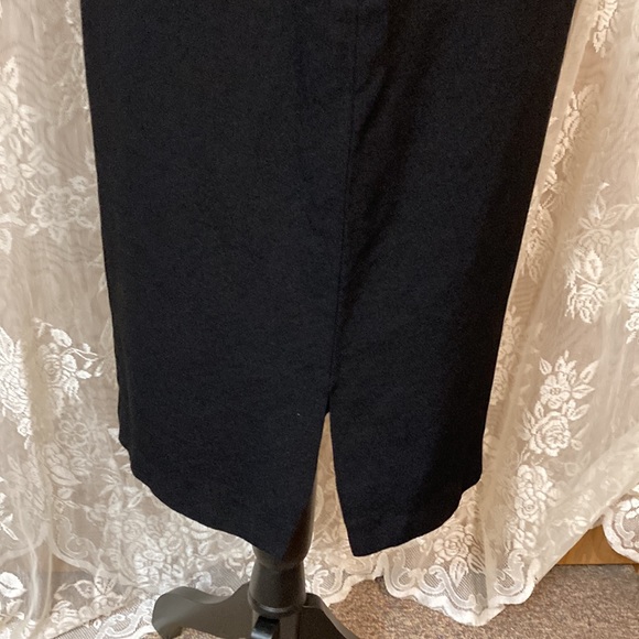 EUC Pretty Periwinkle Sleeveless Women’s Dress Size 8 - Picture 9 of 12